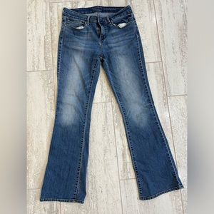 Modern Boot Cut Signature by Levi  :) Size: 12